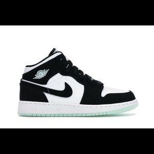 Jordan 1 Mid GS Teal Tint Glow in the dark panda